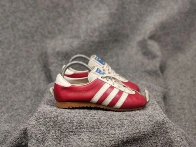 Adidas Hobby Vintage Zapatillas Años 70 Austria Cuero Rojo Entrenadores Foto 1 de 4