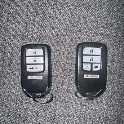 2x OEM Honda Smart Keyless Entry Remote Key Fob - Image 1 of 4