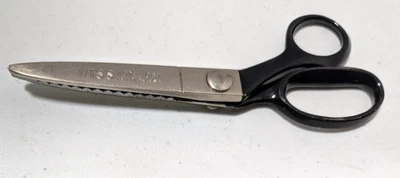 TIJERA/TIJERA ROSADA MODELO WISS CB7, 7-1/2” DE LARGO, TIJERA FESTONEADORA VINTAGE Foto 1 de 4