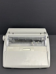 Máquina de escribir eléctrica Brother SX-4000 con pantalla LCD PROBADA FUNCIONA/NECESITA CINTA NUEVA - Imagen 1 de 12