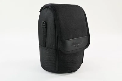 Capa de lente Nikon CL-M3 para lentes AF-S 14-24mm f/2.8G e AF-S 24-70mm f/2.8G #G708 - Imagem 1 de 4