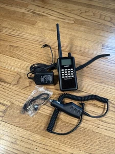 Uniden BC346XT TrunkTracker III Handheld Scanner with Charger & Accessories - Photo 1/8