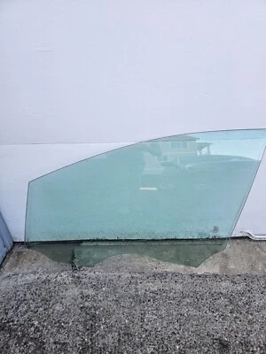 Cristal ventana lateral conductor delantero ford c-max (2013-2018) Foto 1 de 3