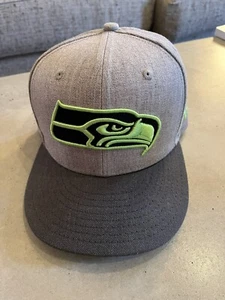 Seatle Seahawks Fitted 7 3/8 Gray/Green Hat  - Picture 1 of 6