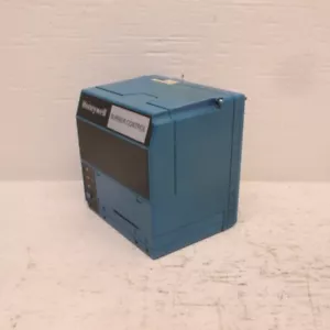 Honeywell RM7823 A 1016 Burner Control Module PLC Temperature Controller - Picture 1 of 5
