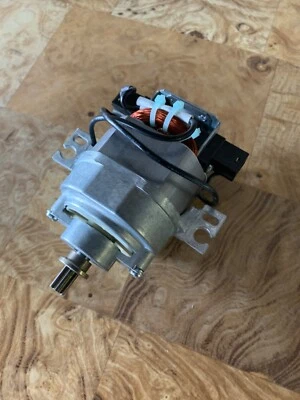 Electrolux upright Power Head Nozzle Motor PN5 PN6 U129B U136B SC6600A - Image 1 of 4