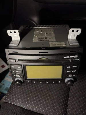 Hyundai 961602L200 Autoradio für I30 - Schwarz - Bild 1 von 3
