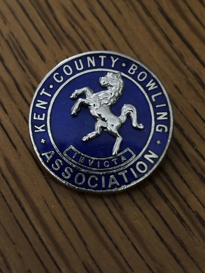 Bowling Badge - Image 1 of 1