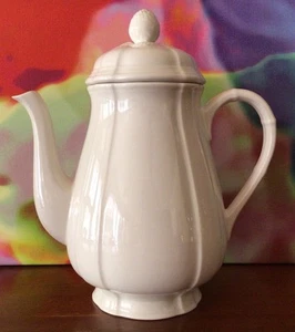 VILLEROY & BOCH ~ Manoir ~ Porzellan 9" Kaffeeservice ~ weiß ~ Luxemburg - Bild 1 von 9
