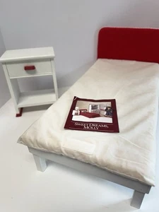 VTG American Girl Pleasant Company MOLLY Bed & Nightstand W Pamplet No Cover Lot - Picture 1 of 11