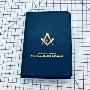 Sacra Bibbia Edizione Massonica Libro Massoneria Pelle Vintage 1957 Loggia 568 AF&AM - Foto 1 di 10