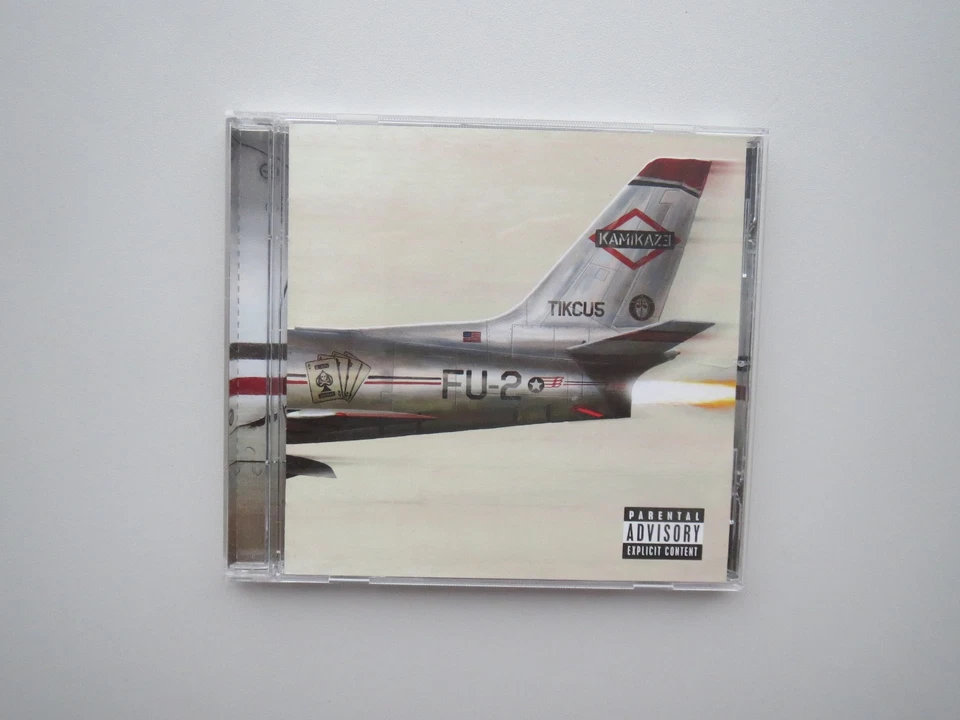 CD Kamikaze von Eminem - Bild 1 von 3