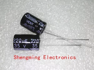 20pcs Condensatore elettrolitico 220uF 35V 105°C 35V 220UF 8x12mm - Foto 1 di 1