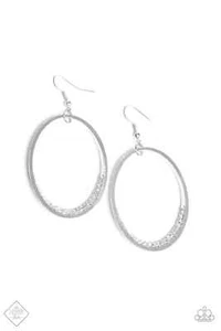 Paparazzi Fashion Fix "Must Love Sparkle" Dangling Rhinestone Earrings in Silver - Picture 1 of 2