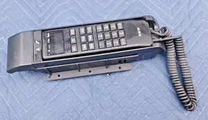 BMW E39 E38 OEM Armrest-Mounted Motorola Phone with Eject Cradle Case & Wiring  - Foto 1 di 15