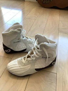 Otomix M3000 Stingray Escape Mens Size 6 US MMA Bodybuilding Shoes White Black - Picture 1 of 8