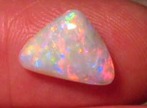 3.0 ct.  Red Opal   ,  100% Natural  Australian Opal - Picture 1 of 11