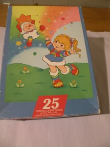 VINTAGE SPRINGBOK/HALLMARK RAINBOW BRIGHT 25 PIECE PUZZLE - Picture 1 of 2