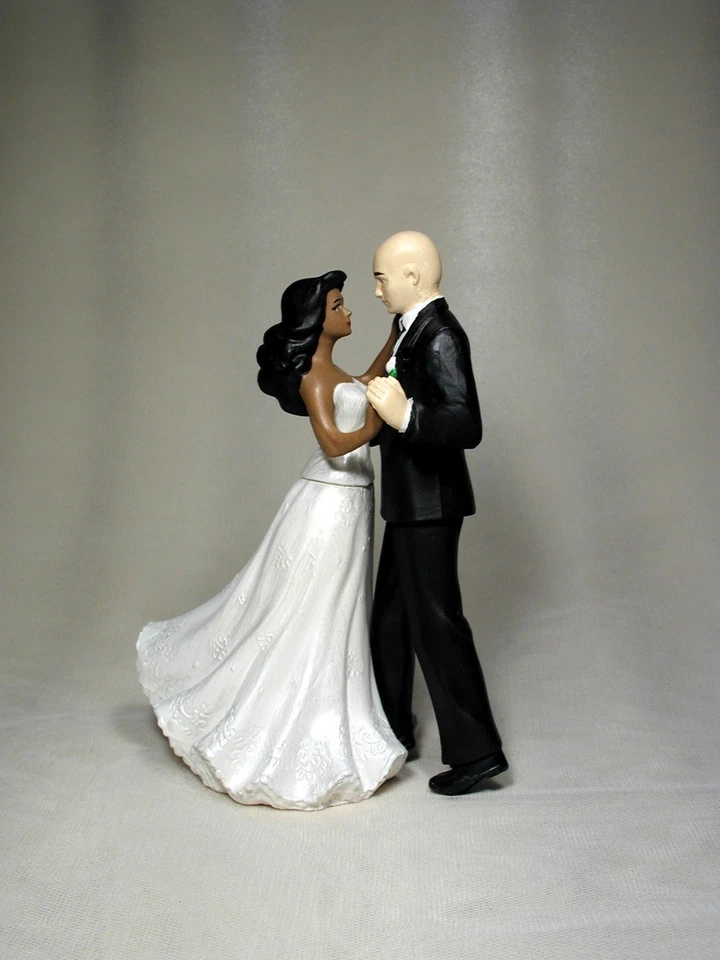 Interracial Caucásico BALD Novio Afroamericano Marrón Novia 6" Boda FD15  Foto 1 de 1