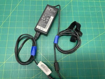 Adaptador de CA IBM P/N 08K8208 16V 4.5A Foto 1 de 4