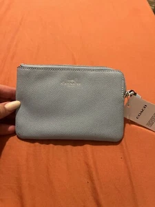 New With Tags Authentic Coach Csrn Lth Crn Zip Change Purse Light Blue - Picture 1 of 11