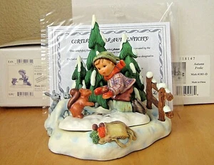 Hummel Figurine "PLAYFUL PALS" HUM 2053 AUTUMN FROLIC COLLECTORS SET Goebel MIB - Picture 1 of 12