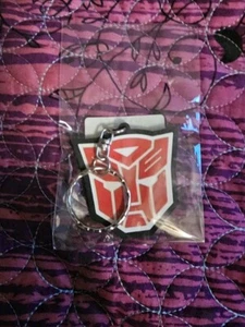 Funko Lunch Box POP! Official Exclusive Transformers Autobot Logo Keychain | NEW - Picture 1 of 2