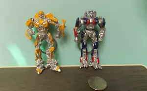 2 3.5" Transformers Keychains - Picture 1 of 2