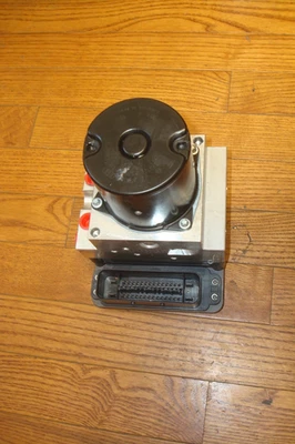 BMW E60 528i 2008-2010 OEM módulo de freno antibloqueo bomba conjunto ABS 3451-6783360 Foto 1 de 4