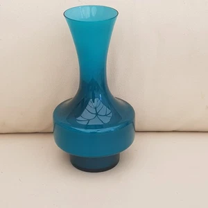 mid century Scandinavian cased glass hooped turquoise vase - Picture 1 of 3