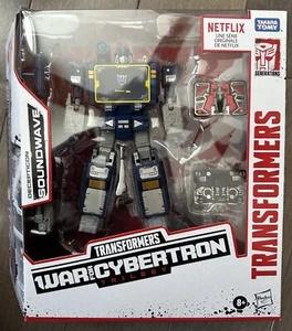 Transformers WFC War for Cybertron Netflix SOUNDWAVE+RAVAGE+LASERBEAK Exclusive - Picture 1 of 2