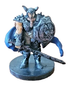Hero of Valhalla - Blood War #18 C - D&D Miniatures - Includes stat card. - Picture 1 of 1