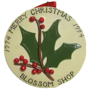 SEBASTIAN MINIATURE SML-661 Holly Leaves Blossom Shop Ornament 7690 - Picture 1 of 3