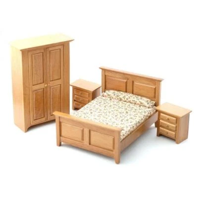 Dolls House Light Oak Country Bedroom Furniture Set 1:12 Scale 4 Piece - Image 1 of 4