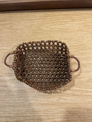 Vintage Beaded Basket BS3 Cover