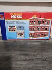 Life-Like HO Scale Model Kit  # 1339 The Belvedere Downtown Hotel  CL