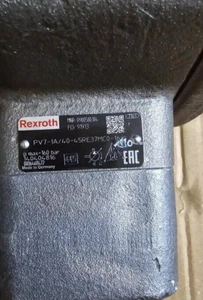 ♕♕♕ Rexroth R900580384 Hydraulic Pump PV7-1A/40-45RE37MC0-16  UPS/FedEx ♕♕♕ - Picture 1 of 6