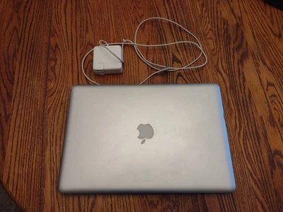 Macbook Pro 3.06ghz 15 2009 Antiglare 500GB SSD 8GB RAM MATTE RARE BTO - Image 1 of 4