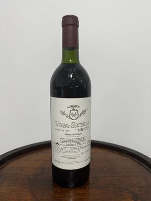 Botella de Vino Vega Sicilia Único  - Photo 1/3