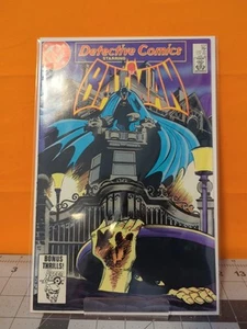 Detective Comics 537 Batman APR 84 - Imagen 1 de 11