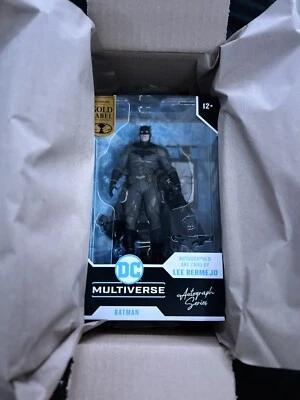 McFarlane DC Multiverse 7" Batman: Noel Autógrafo Etiqueta Dorada Por Lee Bermejo Foto 1 de 4