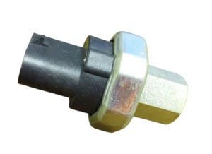 1986 1987 Turbo Regal Air conditioning High pressure switch - Picture 1 of 2