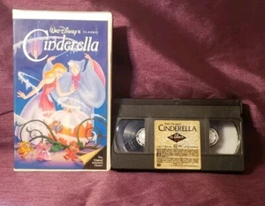 Cinderella (VHS Tape, 1988) Black Diamond Classics Edition GD-VG Condition - Foto 1 di 7