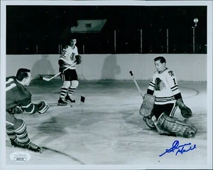 Foto opaca firmata Glenn Hall Chicago Blackhawks 8x10 autenticata JSA - Foto 1 di 2