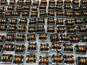 **180-PCS Delta LFU09H10 Modalità Comune EMI Induttore di Soppressione Toroide 0,7mH - Foto 1 di 4