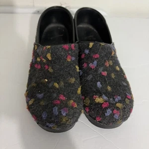 Dansko Wool Clogs Womens Size 38 US 7.5-8 Gray Floral Dot Shoes Comfort Flowers - Picture 1 of 8