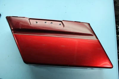 709 08 HARLEY-DAVIDSON ELECTRA GLIDE LEFT SADDLEBAG BOTTOM  - Image 1 of 3