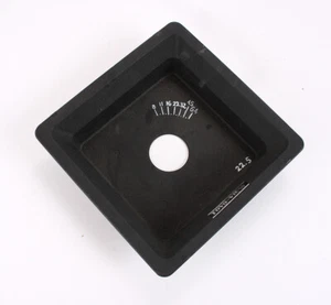 TABLERO DE LENTES TOYO, 159MM CUADRADO, EMPOTRADO 40MM, AGUJERO 35MM/216205 - Imagen 1 de 1