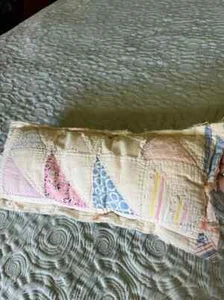 Home Decor Throw Pillow Made From Vintage Quilt Distressed Triangles Blue Red - Picture 1 of 10