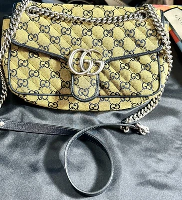 Bolso de hombro pequeño Gucci Marmont Foto 1 de 4